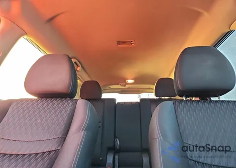 2020 Nissan Rogue S z USA, uszkodzony, nr VIN KNMAT2MT3LP506946